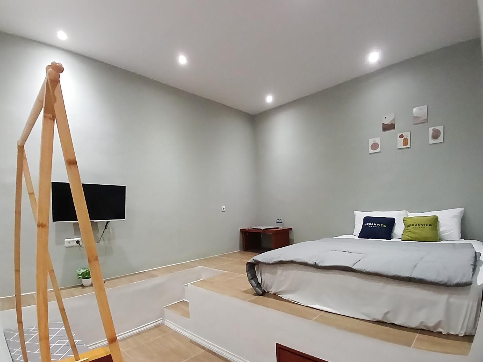 Urbanview House Of Ikigai Hotel Madiun